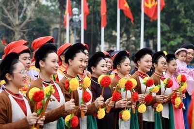 Trọn nghĩa, vẹn tình Tết Việt