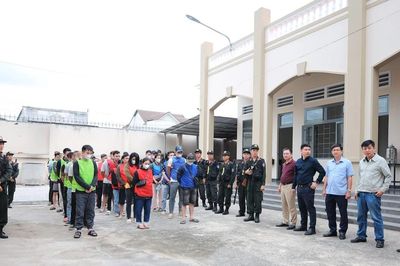 Triệt phá đường dây lừa đảo đầu tư tiền điện tử xuyên quốc gia, bắt giữ 56 nghi phạm
