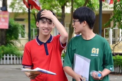 Công bố môn thi thứ 3 vào lớp 10: Cân nhắc phù hợp thực tế từng địa phương