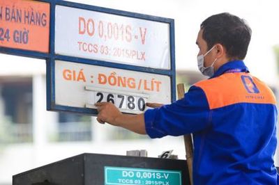 Giá xăng dầu hôm nay 7/3: Nhiều biến động