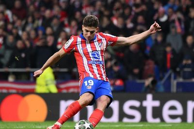 Vì sao bàn thắng vào lưới Real Madrid không được công nhận sau cú trượt chân định mệnh?