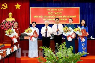 Bình Dương quán triệt các văn bản mới về sắp xếp tổ chức bộ máy