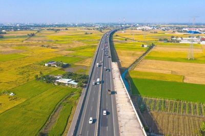Những nhóm ngành hưởng lợi trực tiếp từ đầu tư công