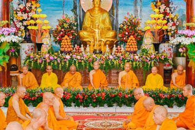 Giới hạnh của người xuất gia