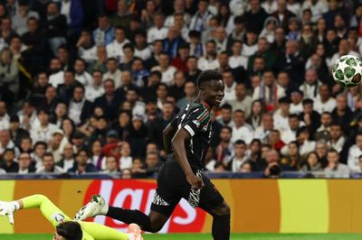 Arsenal đánh bại Real Madrid, Inter ngược dòng trước Bayern