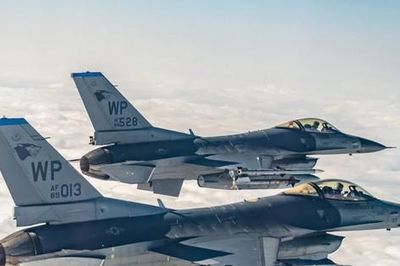 Thuế quan của Tổng thống Mỹ Trump có thể ảnh hưởng đến thương vụ bán 20 tiêm kích F-16
