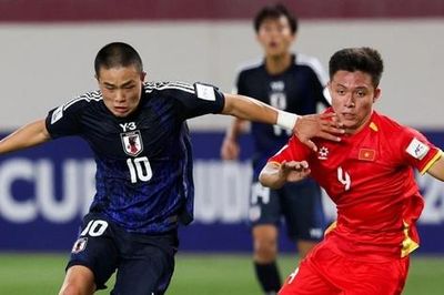 Để sao mai sân cỏ Việt không 'sớm nở, chóng tàn'