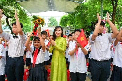 Cách tính phụ cấp ưu đãi theo nghề của giáo viên, nhân viên trường học dự kiến