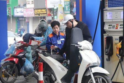 Kỳ điều hành giá xăng dầu ngày 29/5: Các loại xăng phổ biến trong nước tăng nhẹ