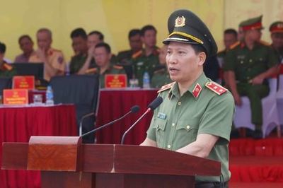 Các chiến sĩ PCCC thể hiện bản lĩnh, tài năng tại Hội thao nghiệp vụ chữa cháy và CNCH