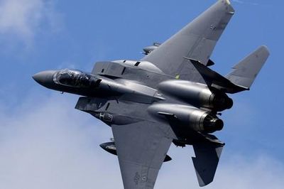 Không quân Mỹ biến F-15E thành 'xe tải tên lửa': Bí mật vừa được hé lộ