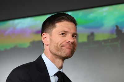 Xabi Alonso chống lại lời nguyền Tây Ban Nha tại Real Madrid