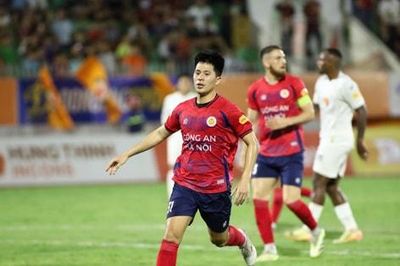 Thắng đậm Quy Nhơn Bình Định, Công an Hà Nội lọt top 3