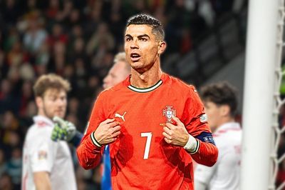 Cristiano Ronaldo: Đồng tiền Saudi Arabia và giấc mơ Mỹ