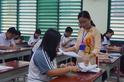 Đề Văn thi vào lớp 10 TP.HCM 2025