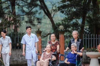 Nhà ở cho người cao tuổi - cơ hội đầu tư trong bối cảnh dân số 'siêu già'