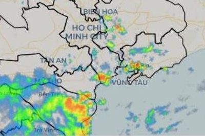 Cảnh báo dông, lốc, sét, mưa đá và mưa lớn cục bộ khu vực TPHCM