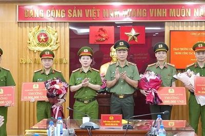 Thanh Hóa: Trao thưởng cho các đơn vị đấu tranh phòng, chống tội phạm xuất sắc