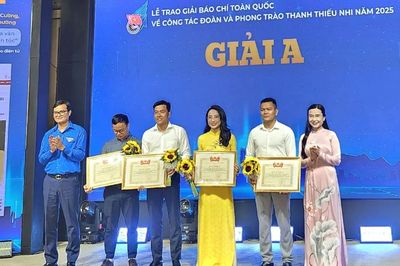 Báo chí đồng hành cùng sự phát triển toàn diện của thế hệ trẻ