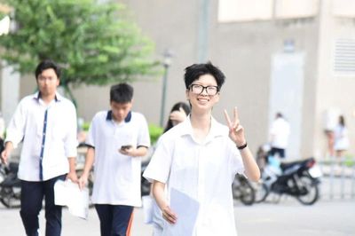 Gợi ý giải đề thi môn Văn tốt nghiệp THPT năm 2025
