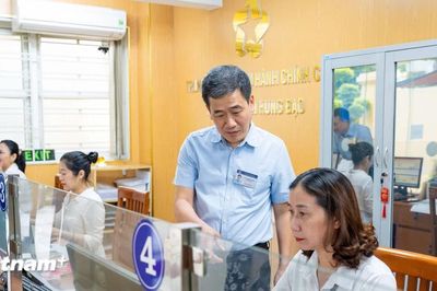 Bộ Nội vụ: Đánh giá cán bộ bằng KPI để 'có vào, có ra, có lên, có xuống'