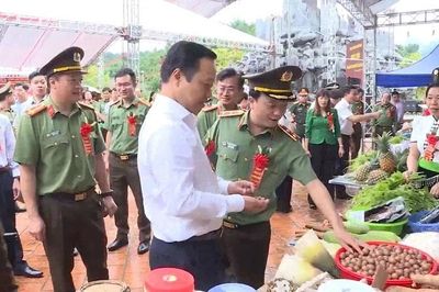 Ngày hội điểm Toàn dân bảo vệ an ninh Tổ quốc tại Mường Phăng