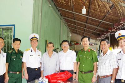 Bộ đội hải quân, biên phòng tri ân nhân dịp 27-7