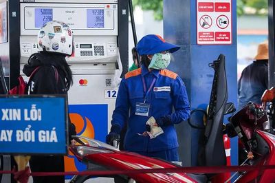 Chiều 24-7, giá xăng giảm nhẹ, dầu diesel tăng