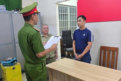 Lừa làm thủ tục xuất khẩu lao động, nam giám đốc chiếm đoạt tiền tỷ