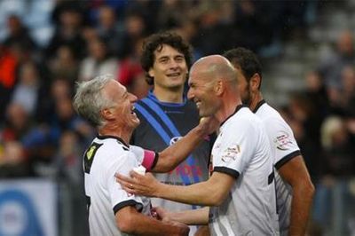 Zidane sắp tái xuất