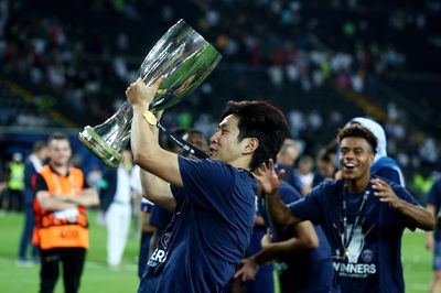 Premier League sôi sục vì Lee Kang-in