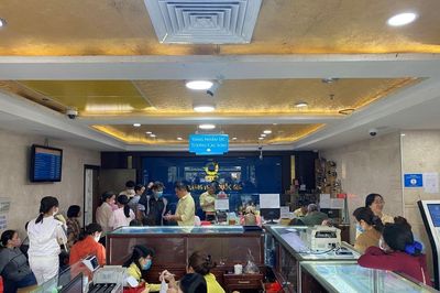 Giá vàng chiều nay 20/8/2025: Giá vàng trong nước và thế giới cùng giảm xuống thấp nhất 2 tuần qua