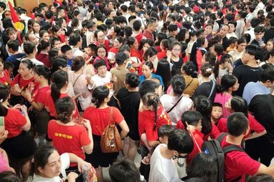 Hà Nội: Người dân được phát vé xe buýt, đường sắt đô thị miễn phí ở những tuyến nào?
