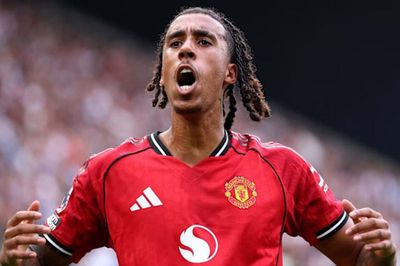 Nhận định, dự đoán Grimsby vs MU: Quỷ đỏ rửa hận