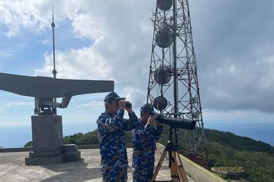 Trạm Radar 590 - 'Mắt thần' canh giữ biển trời