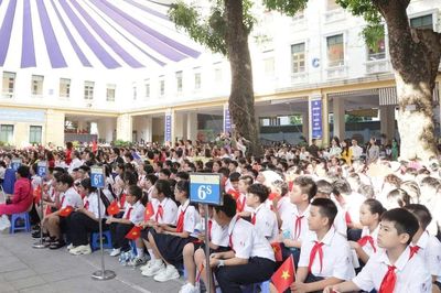Trường THCS Trưng Vương ra mắt 'Kho học liệu điện tử tích hợp AI'