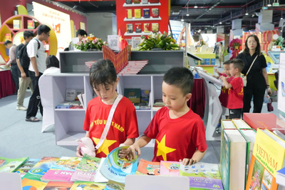 Lợi ích đa chiều của một bộ sách giáo khoa dùng chung