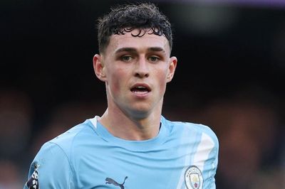 Man City nhận đề nghị kỷ lục cho Foden