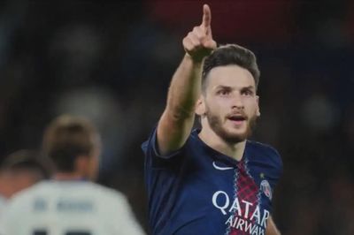 Đương kim vô địch Paris Saint Germain ra quân hoàn hảo