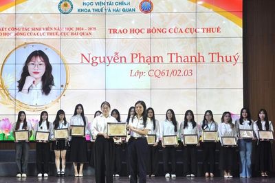 Cục Thuế, Cục Hải quan trao học bổng cho 30 sinh viên xuất sắc khoa Thuế và Hải quan