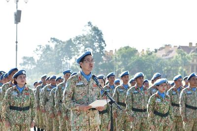 Kiên định bản lĩnh chính trị, sẵn sàng nhận nhiệm vụ quốc tế