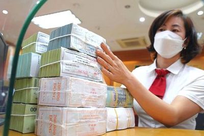 Nhu cầu vốn trung dài hạn tăng, doanh nghiệp tìm cách giảm phụ thuộc vào tín dụng ngân hàng