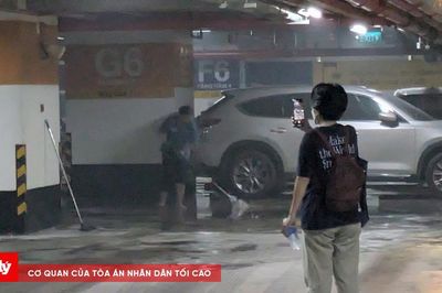 Cháy hầm giữ xe trung tâm thương mại ở TP.HCM