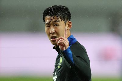 Son Heung-min đi vào lịch sử