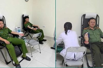 Sơn La: Công an phường Chiềng Cơi hiến máu khẩn cấp cứu bệnh nhân