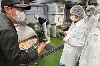 Trung Quốc cấm dùng thịt heo trong bữa ăn bán trú tại các trường học