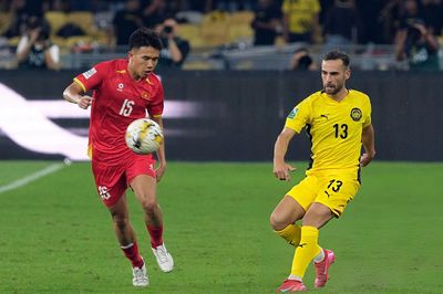 LĐBĐ Malaysia thuê người ngoài điều tra bê bối gian lận nhập tịch