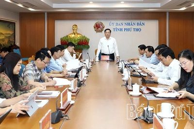 Triển khai có hiệu quả Nghị quyết 57 của Bộ chính trị để nâng cao năng lực cạnh tranh cấp tỉnh