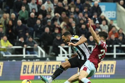 Nhận định, dự đoán West Ham vs Newcastle: Cuốn phăng chủ nhà