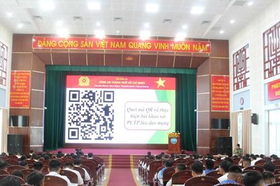 Lữ đoàn 171 Hải quân hưởng ứng ngày Pháp luật Việt Nam (09/11)